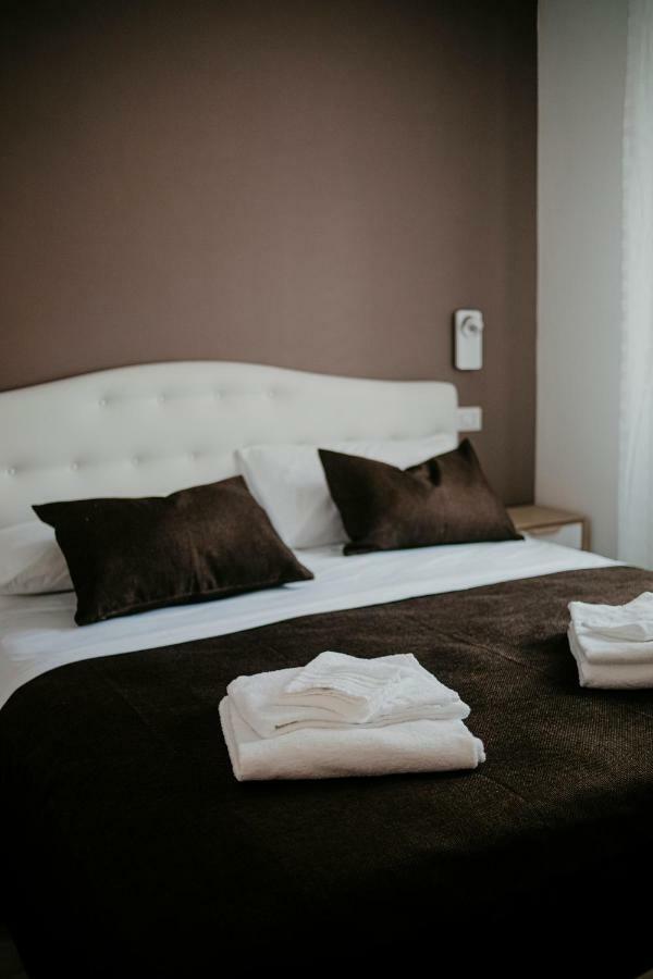 Nannare' Rooms 레조넬에밀리아 외부 사진